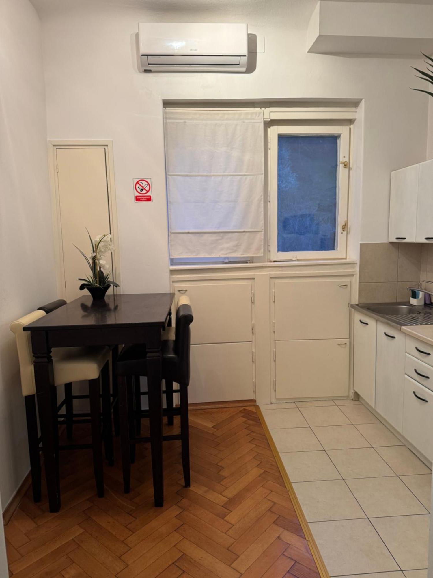 Studio Apartman Thalia Загреб Экстерьер фото